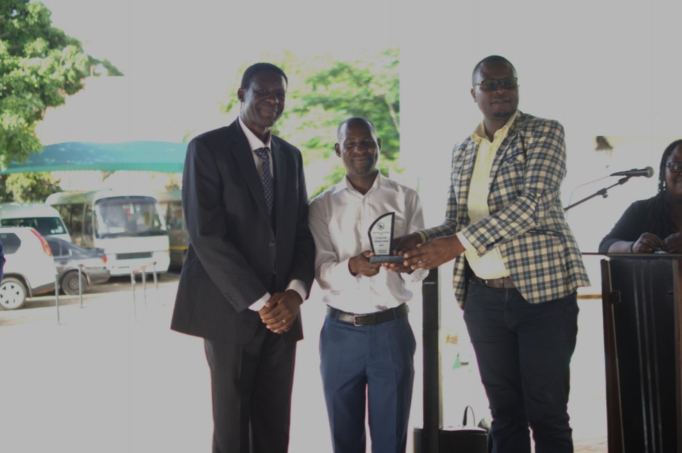 CHORAL GROUPS BAG AWARDS, ENGAGE RECORD LABELS