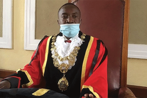 Knives Out for Harare Mayor