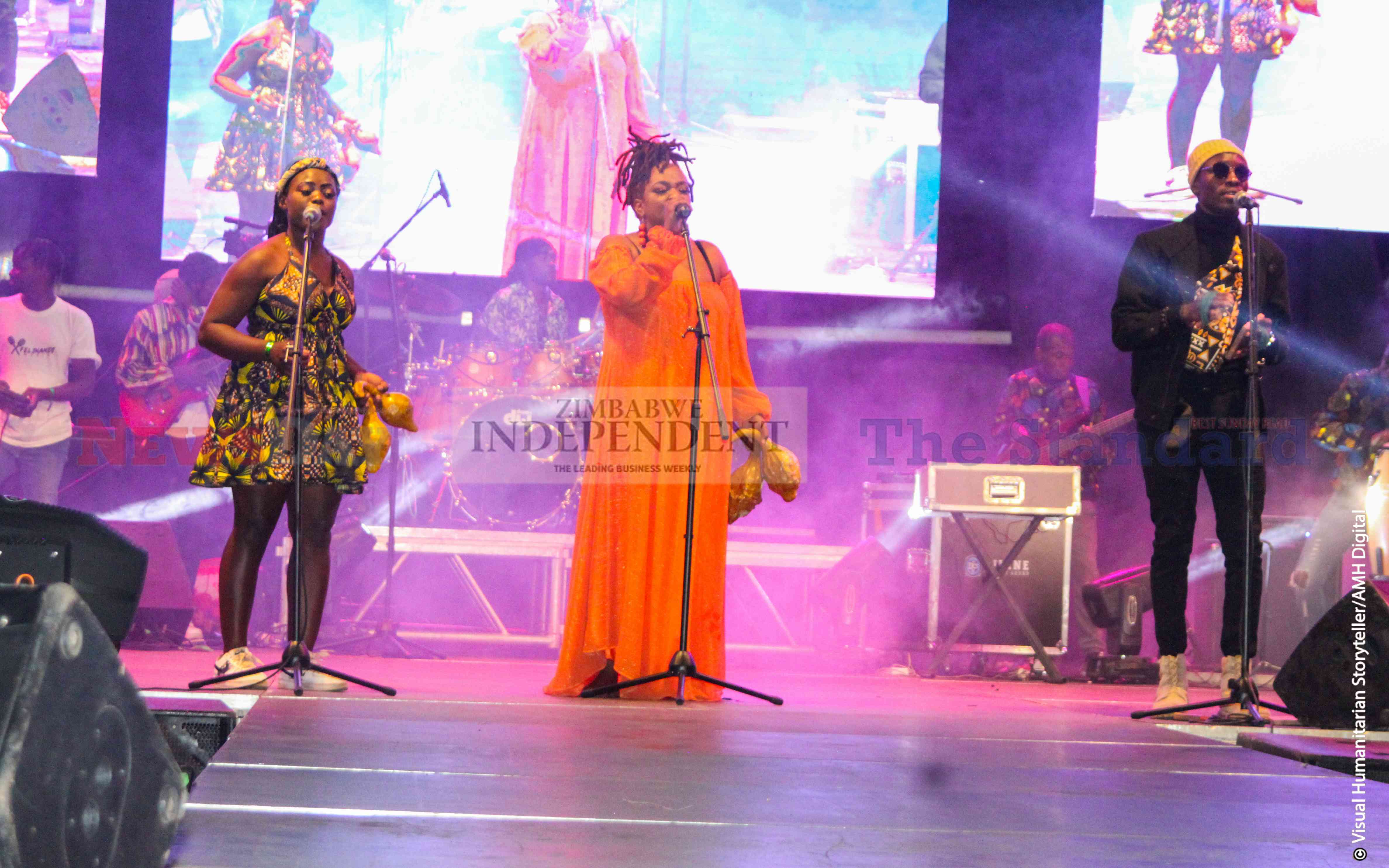 Feli Nandi performing at purple festival