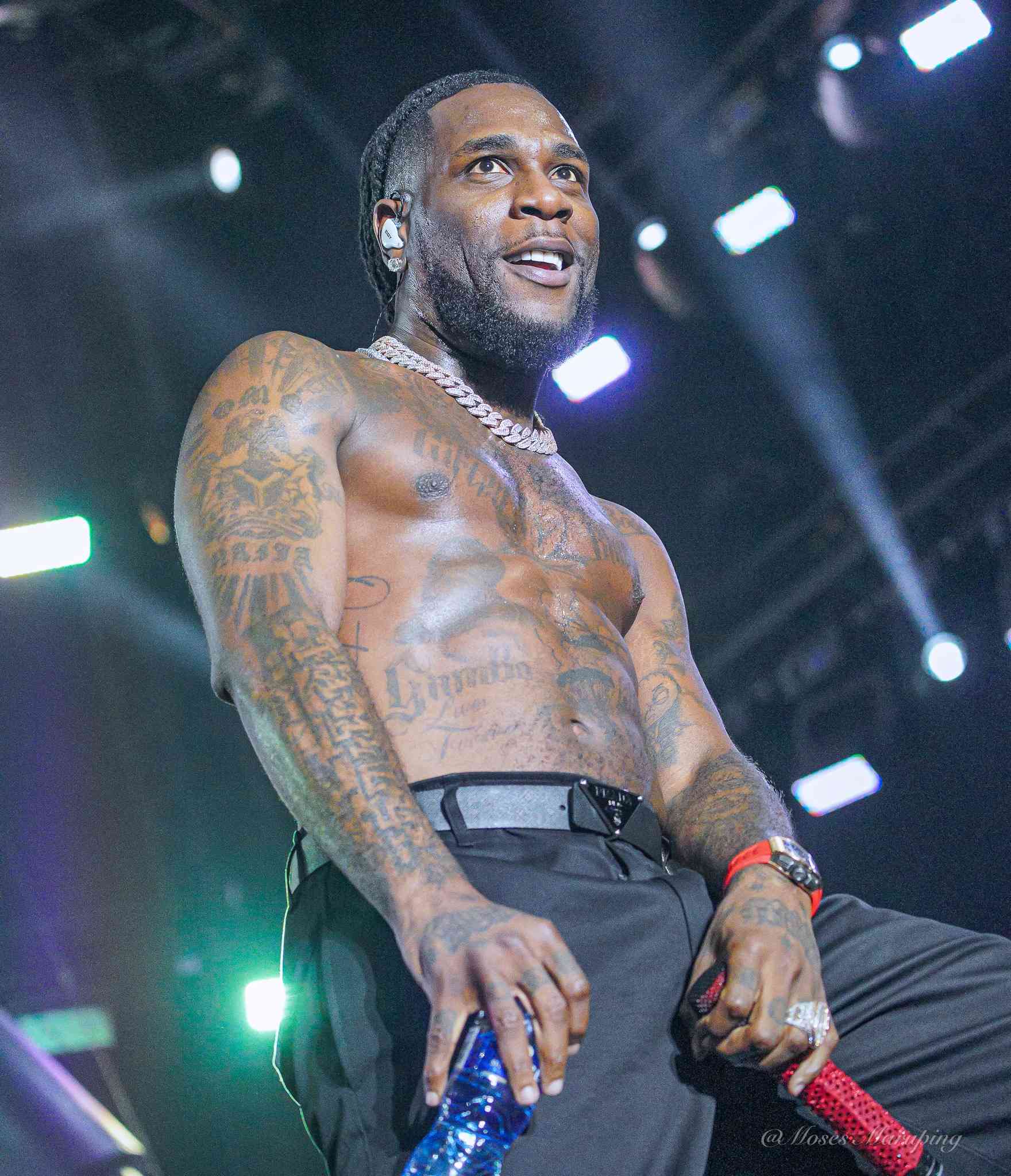 Burna Boy with an epic perfomance