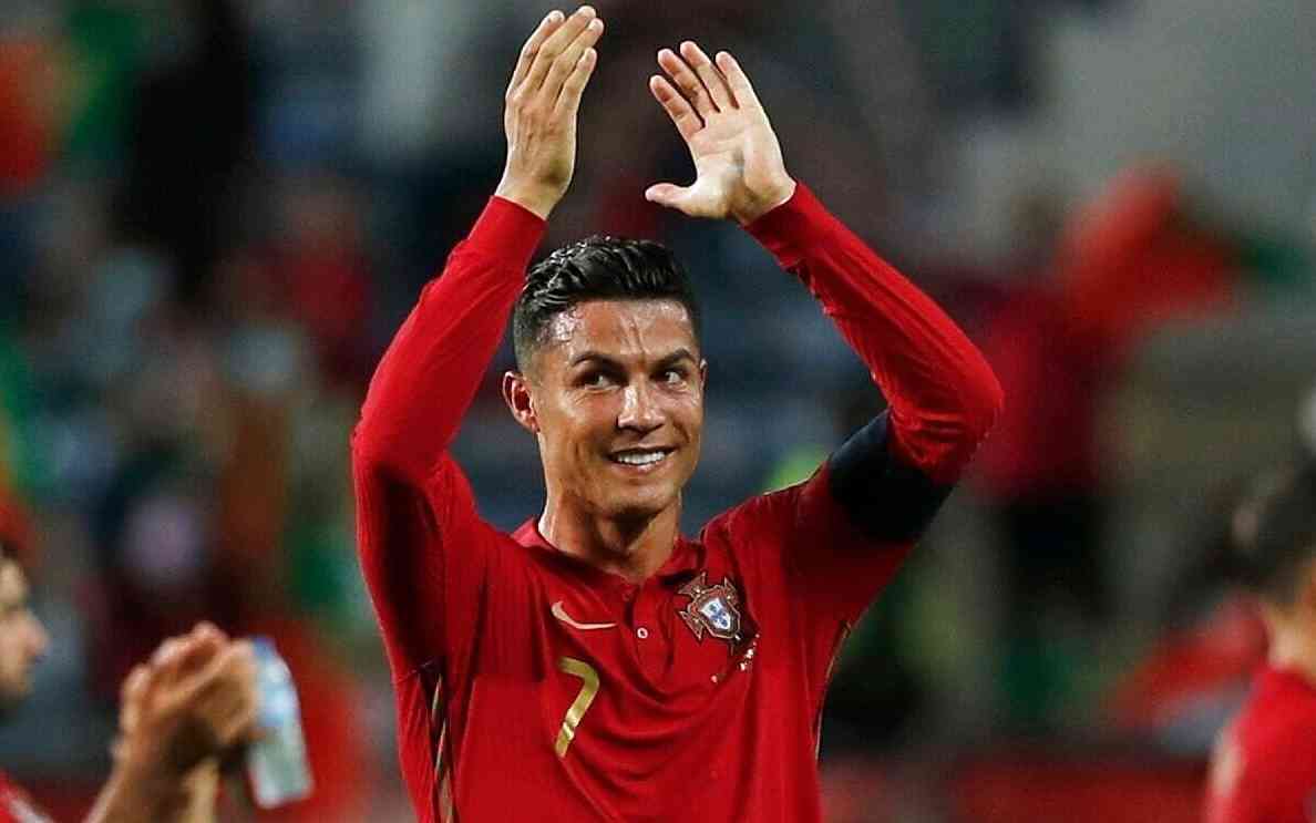 Cristiano Ronaldo: Saudi Arabian club Al-Nassr table 'best offer