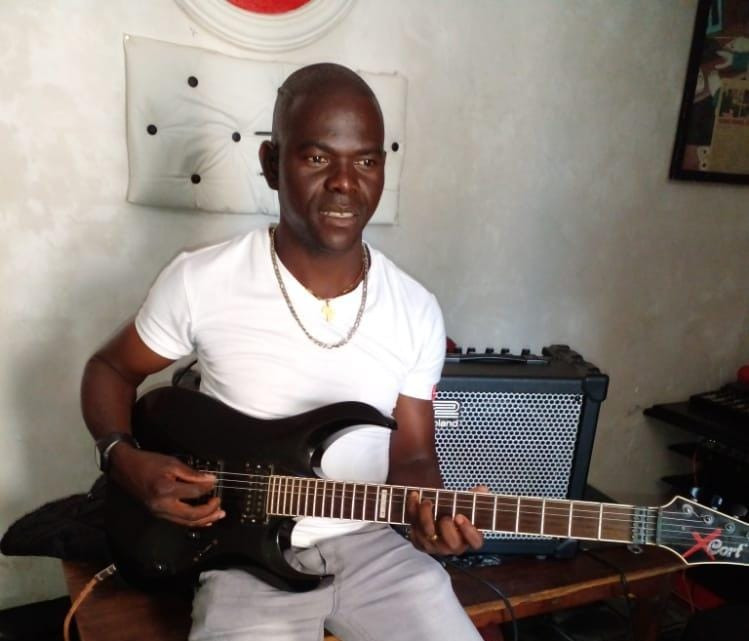 Baba Gari: The rhythm guitar maestro’s second thought -Newsday Zimbabwe
