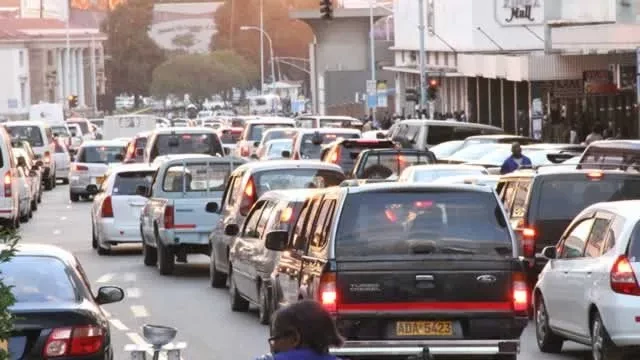 Pirate taxis worsen Zim’s traffic jungle…as police launch 2-week-long blitz
