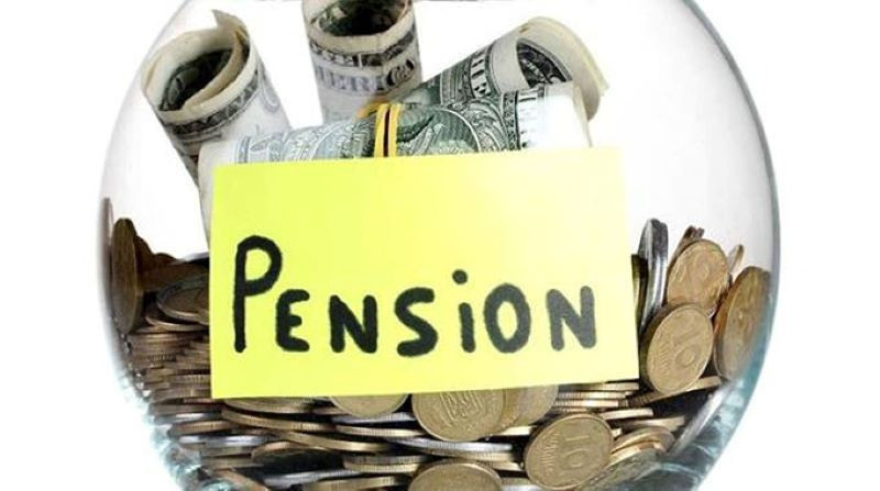 Pensioners get US$2,50 payouts