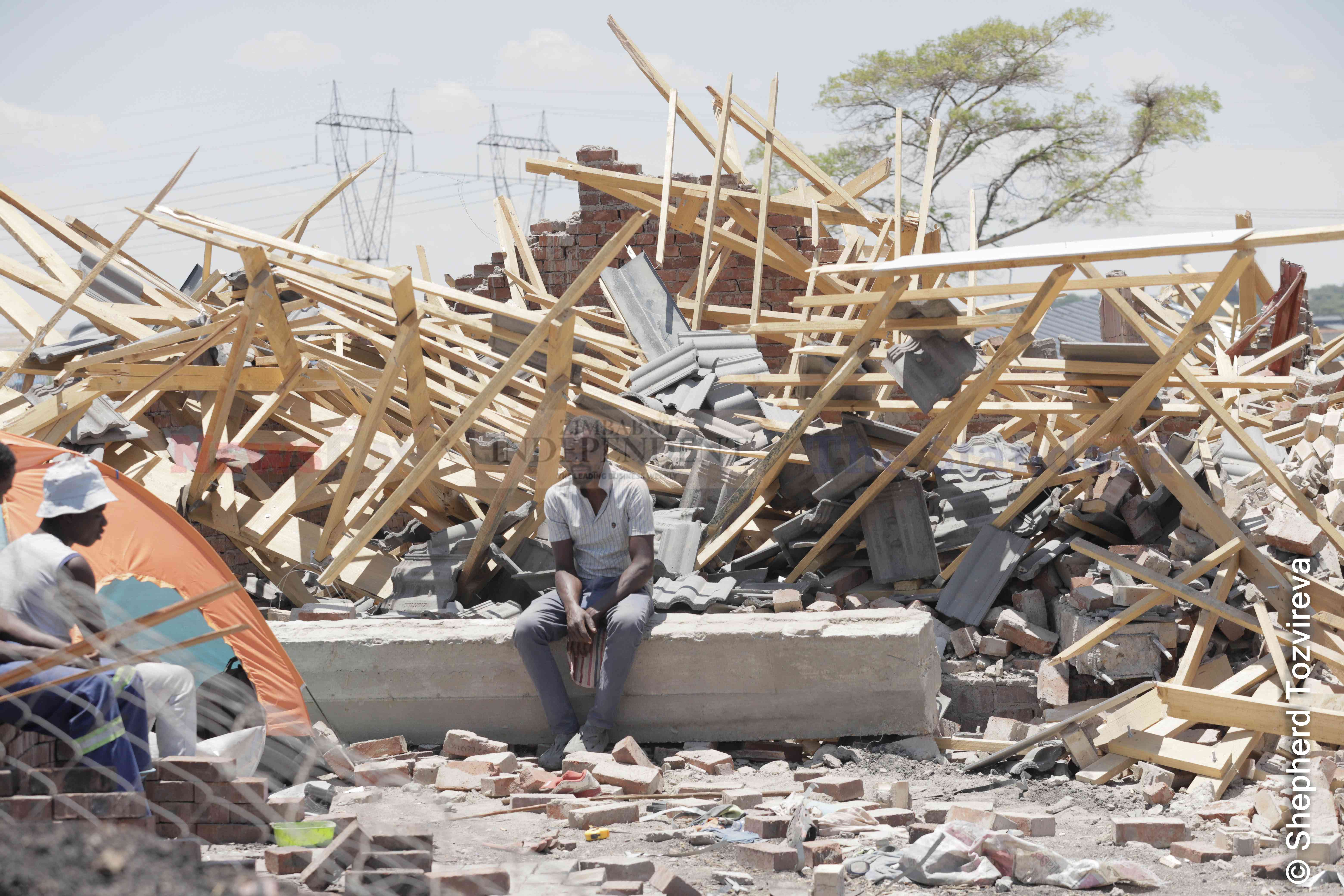 City of Harare officials on Thursday ordered the destruction of several properties in Belvedere.