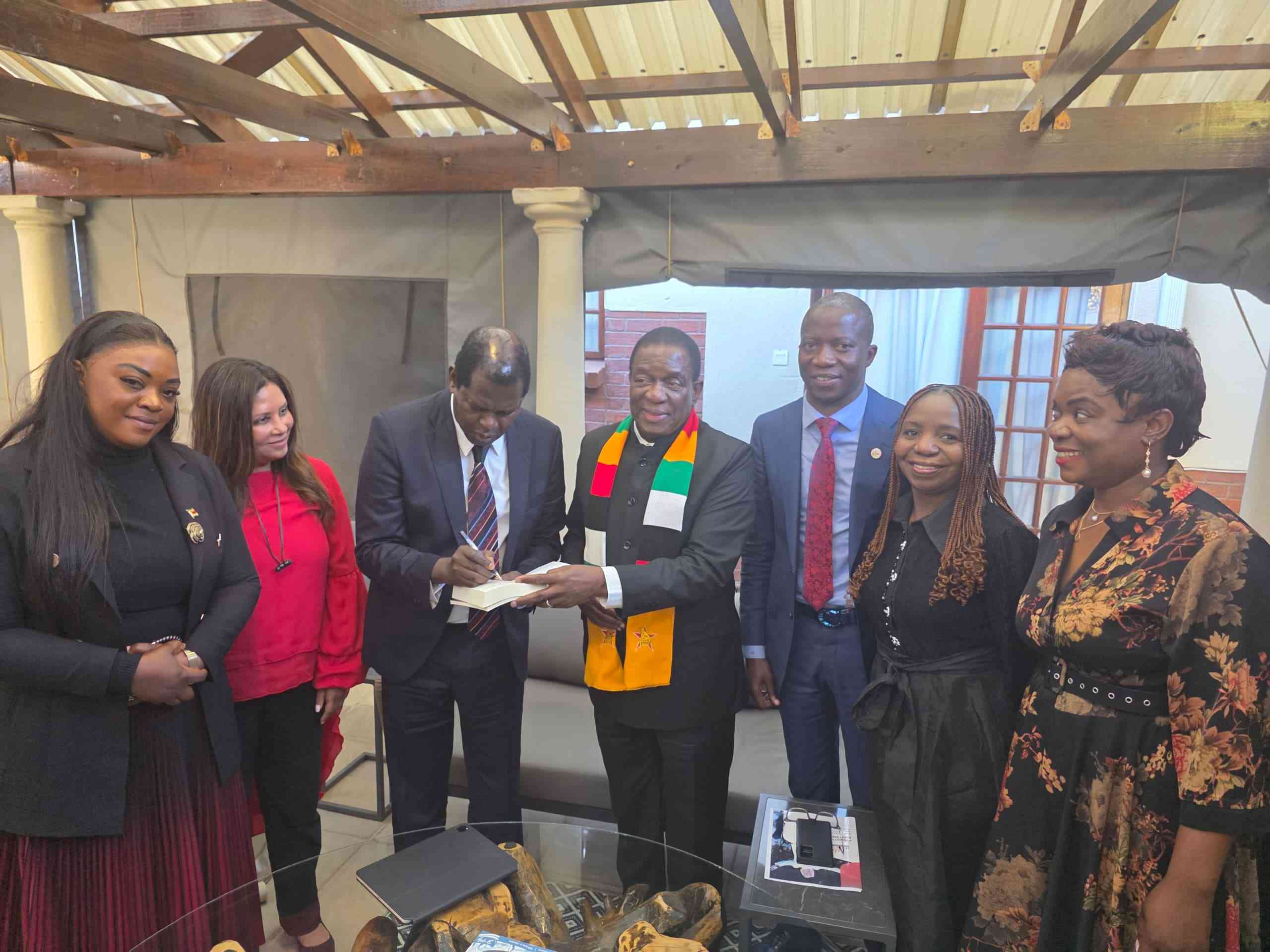 President Mnangagwa meets Pastor Benny Hinn conference delegation, pledges support for spiritual gathering