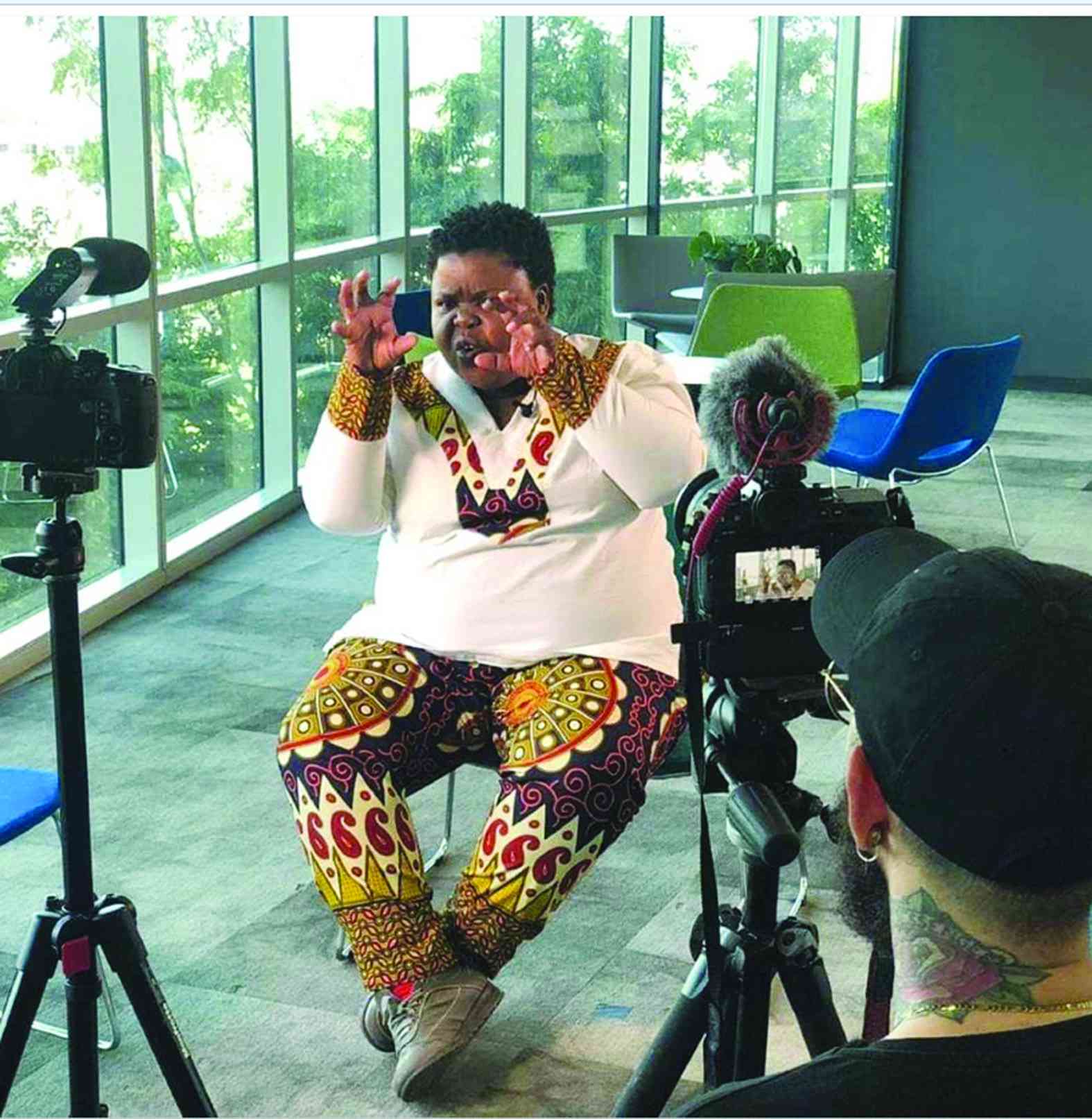 Khanyisa Bunu lights up comedy night