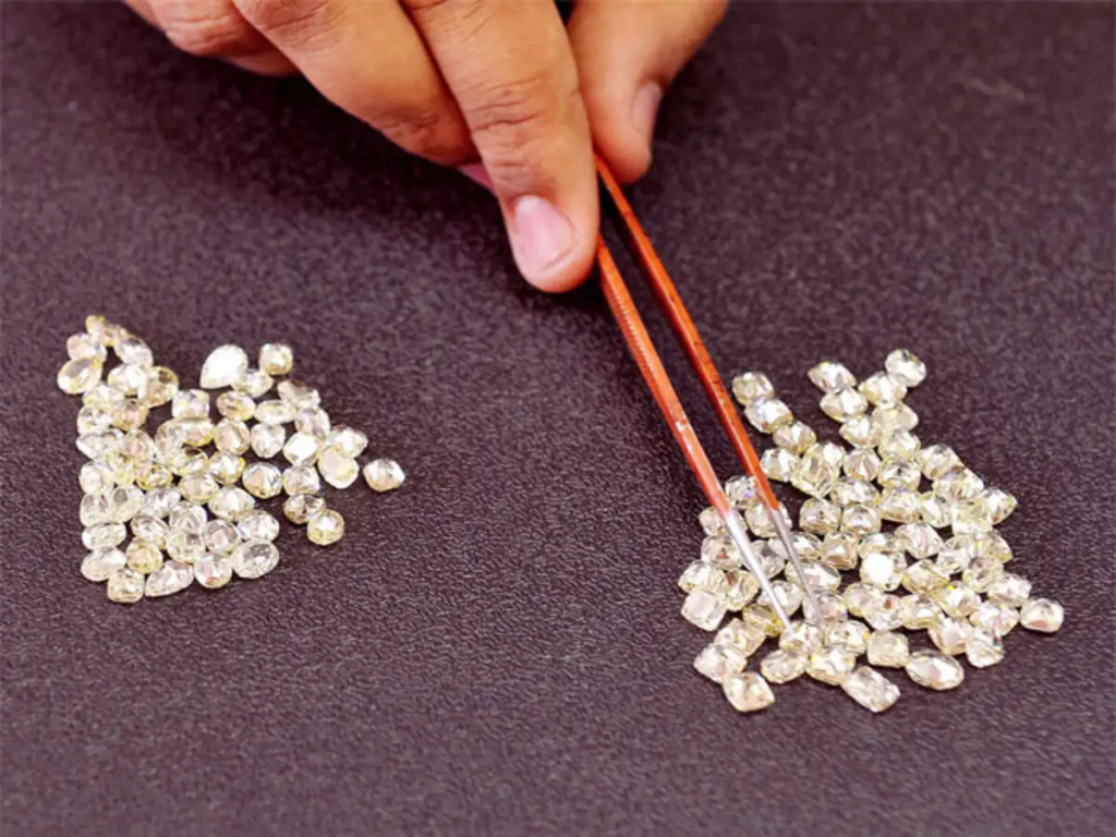 The Hidden Exploitation of Sri Lanka’s Gem Industry by Chinese Smuggling Rings