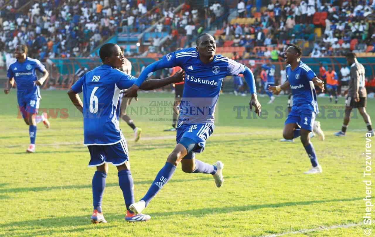 Dynamos stun Scotland in thrilling comeback victory