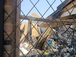 Fire destroys shops at Lions’ Den shopping centre