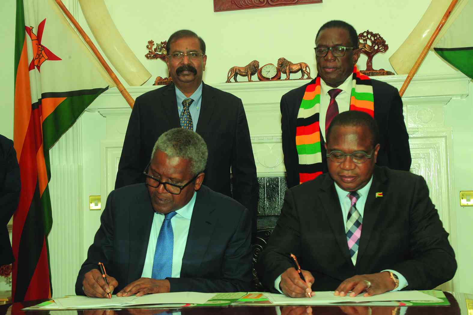 Dangote inks Zim US$1bn multi-investment deal
