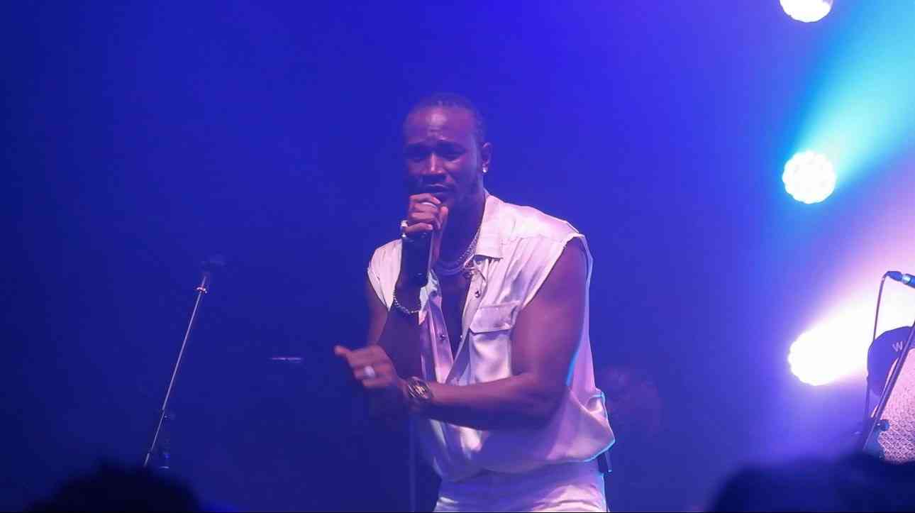 Jah Prayzah in historic Ndini Mukudzeyi World Show Shutdown