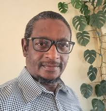 Blogger demands probe into mother's death