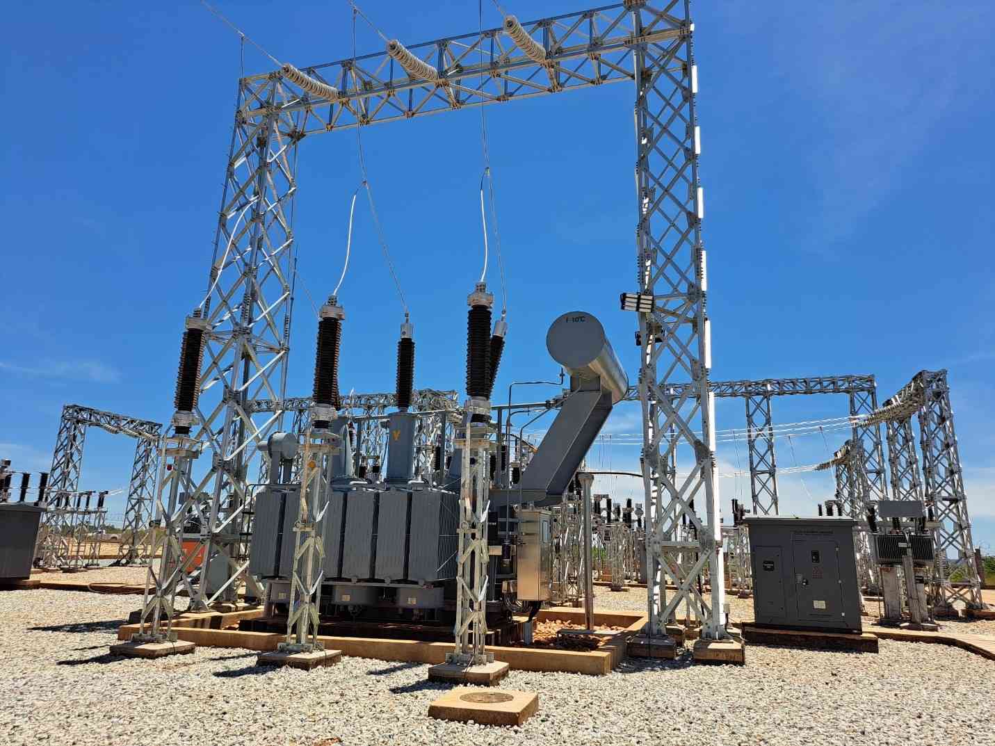 Four Zesa employees arrested over US$28k theft