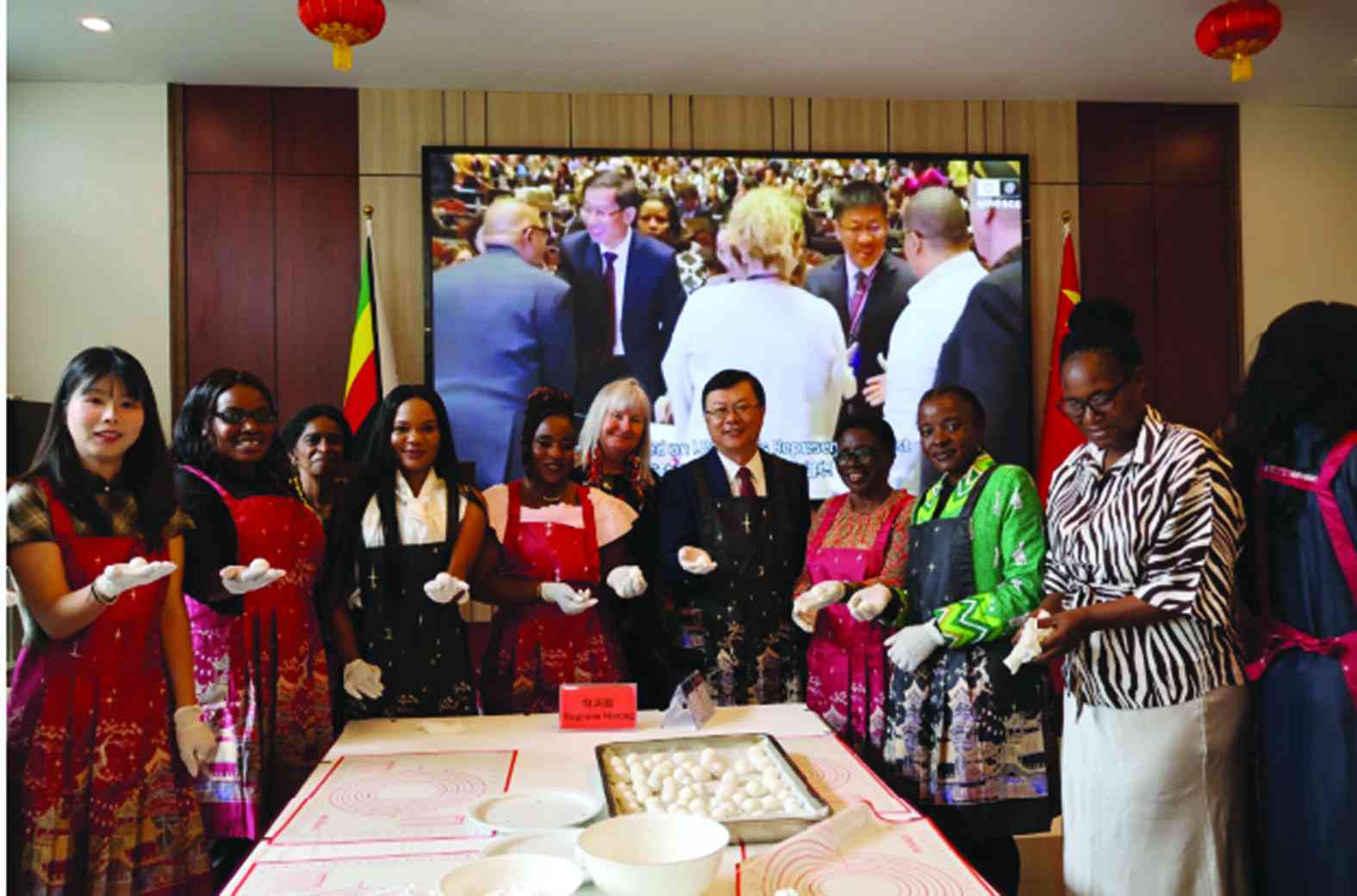 Shona proverbs illuminate China-Zimbabwe Lantern Festival celebrations