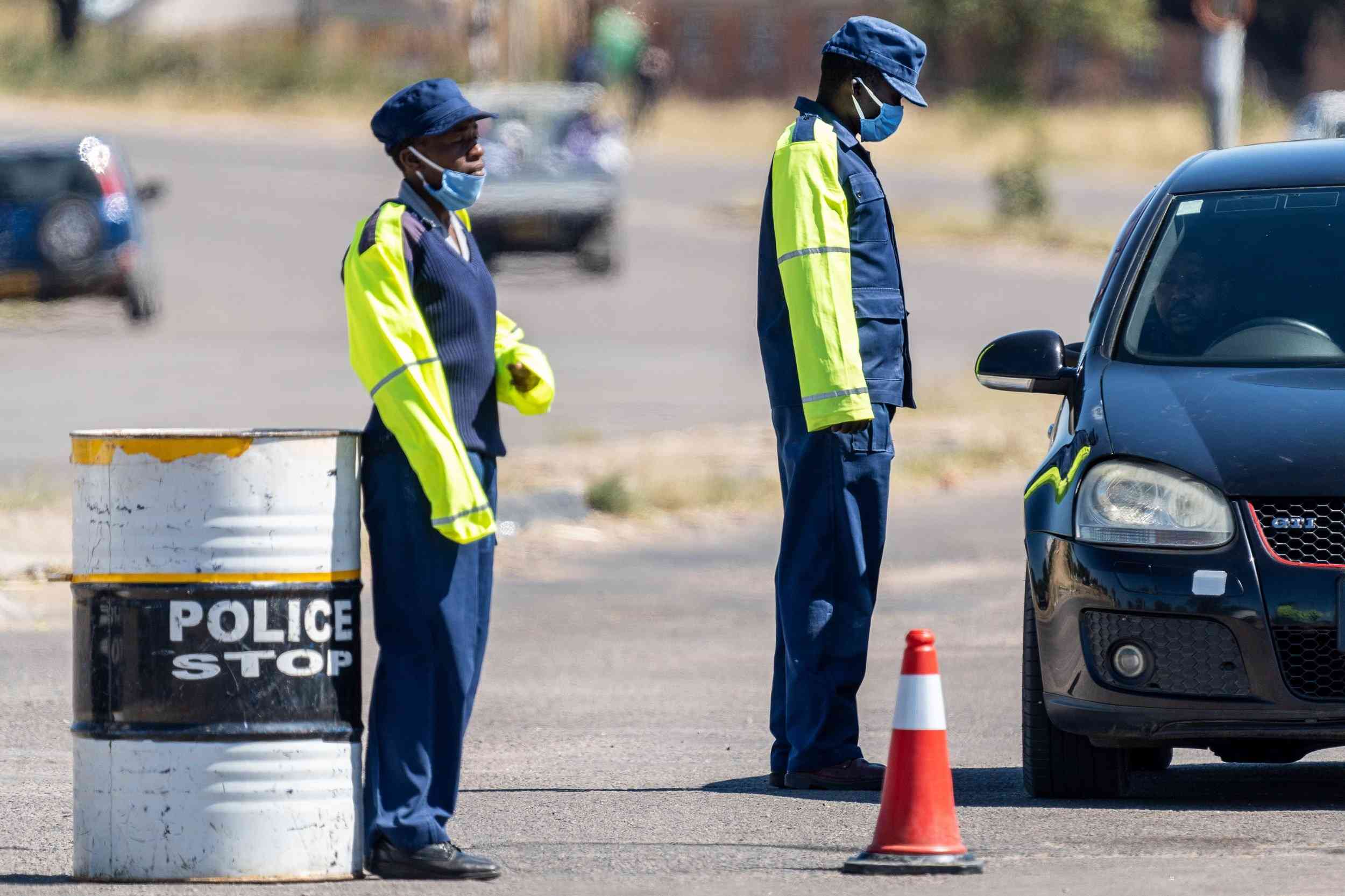 Top cops lead roadblock blitz
