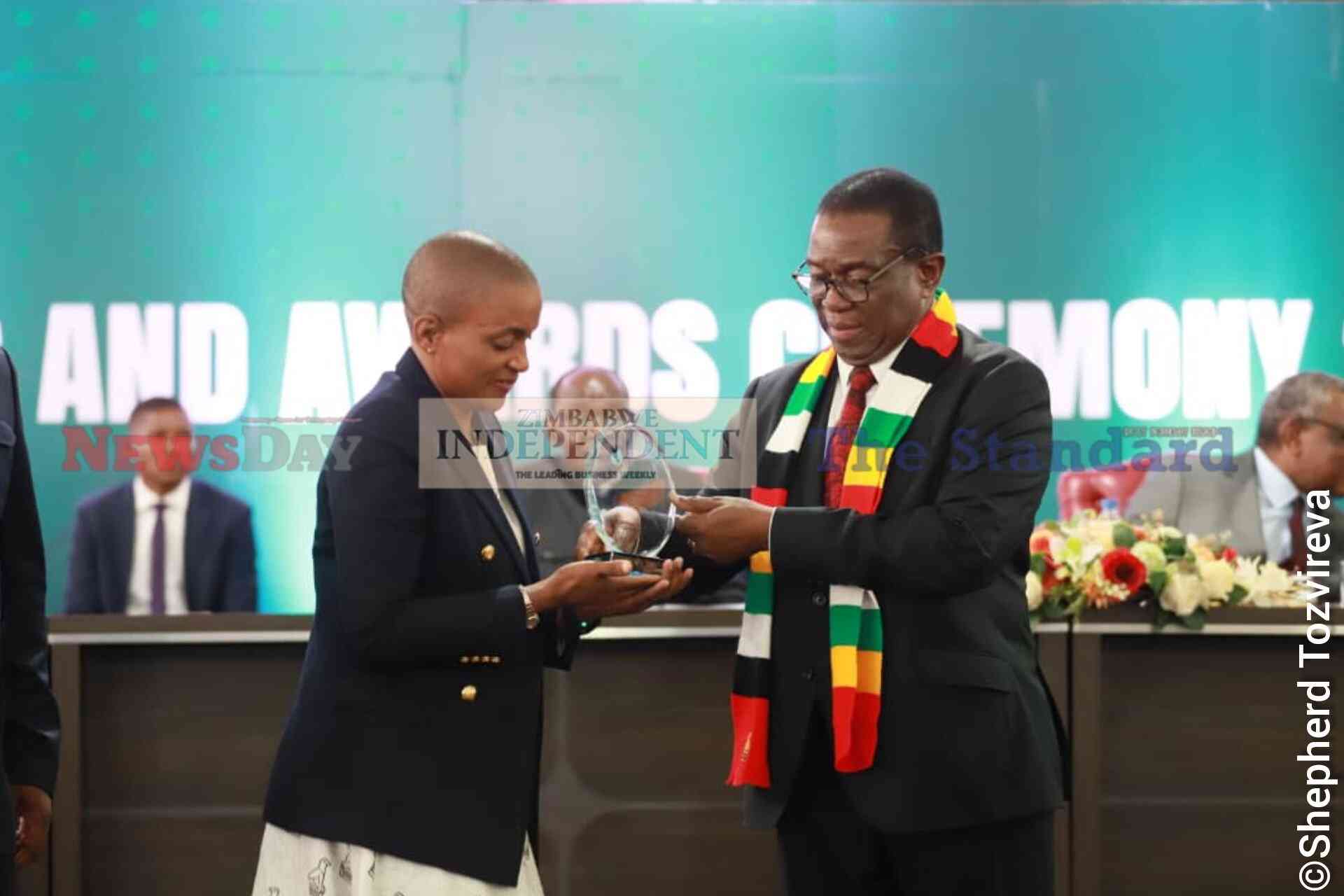 Rwodzi Scoops Top Minister Award at Performance Evaluations