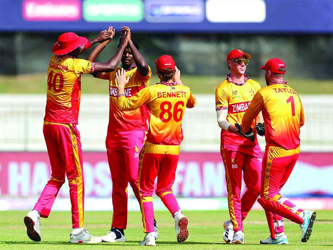 Zimbabwe run riot  in Colombo
