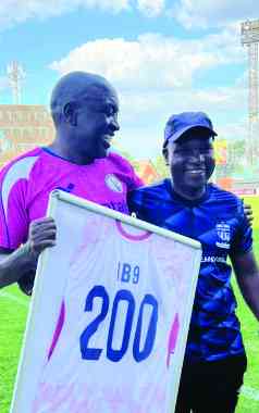 Ngezi spoil Benza’s 200th PSL milestone