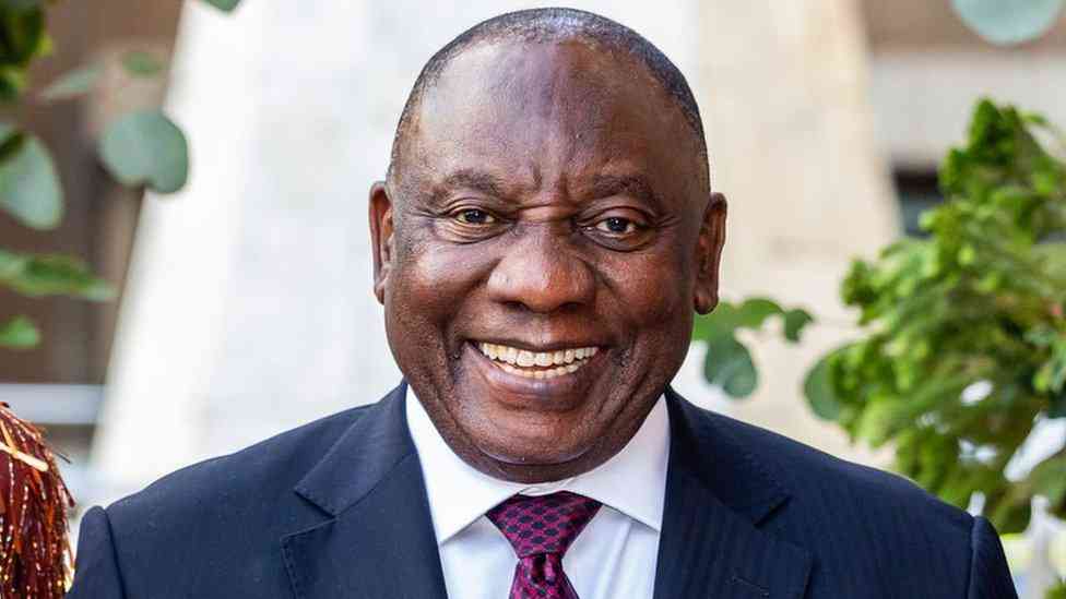 Ramaphosa drawn into fresh storm over Zim trip
