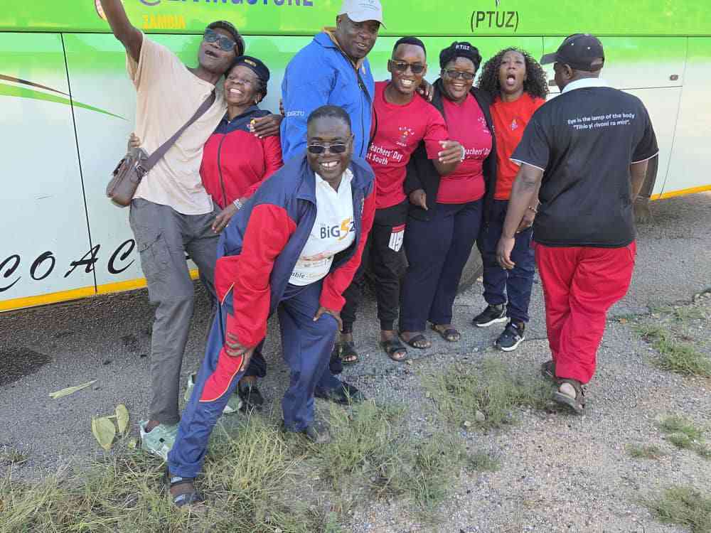 Teachers reject civil service job review, demand salary adjustment
