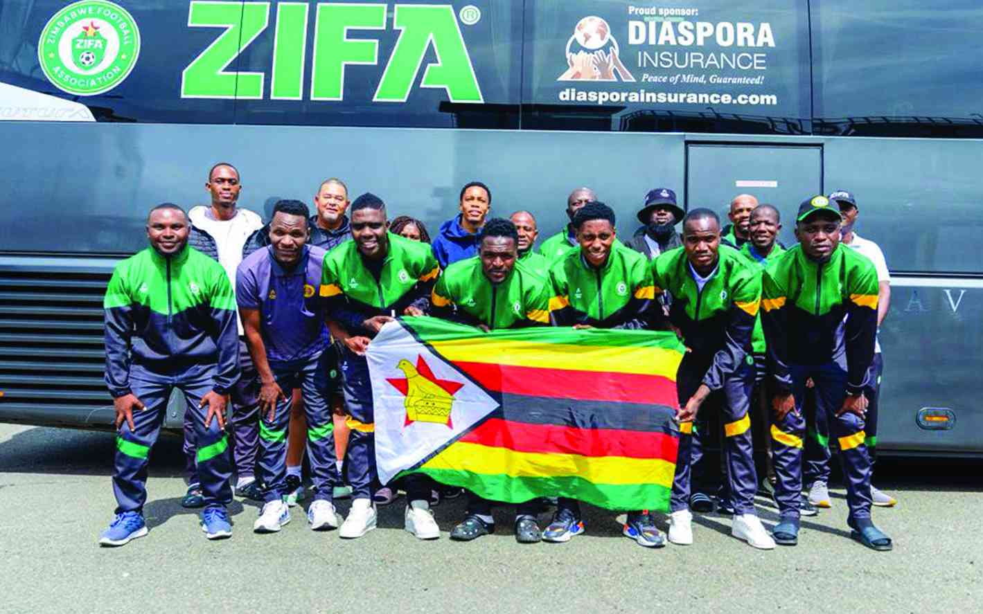 Warriors arrive in UK for historic Unity Cup