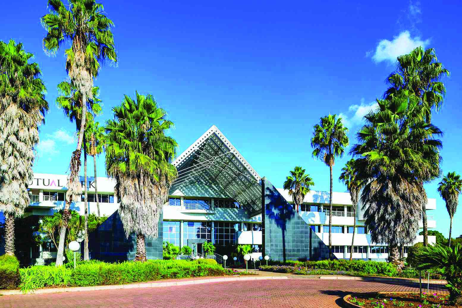 FMHL declares US$2m dividend, launches Zim’s first gold ETF