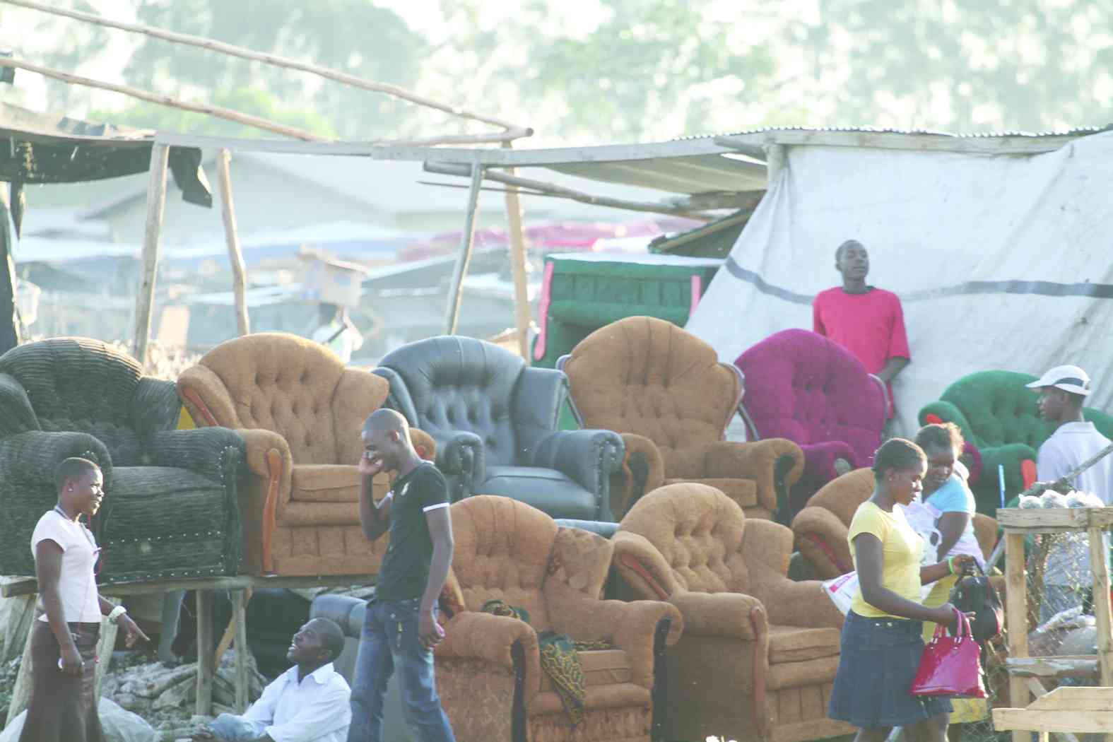After 14 fires, Glen View traders face relocation