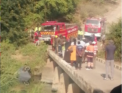 10 feared dead after kombi plunges into river near Hwange