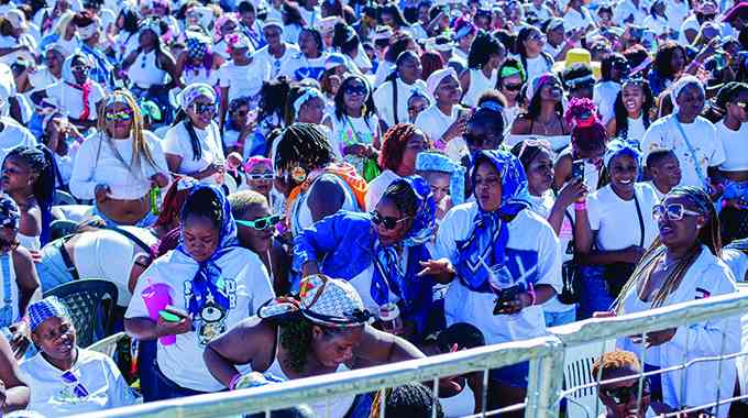 Doek and Slay postpones Bulawayo show