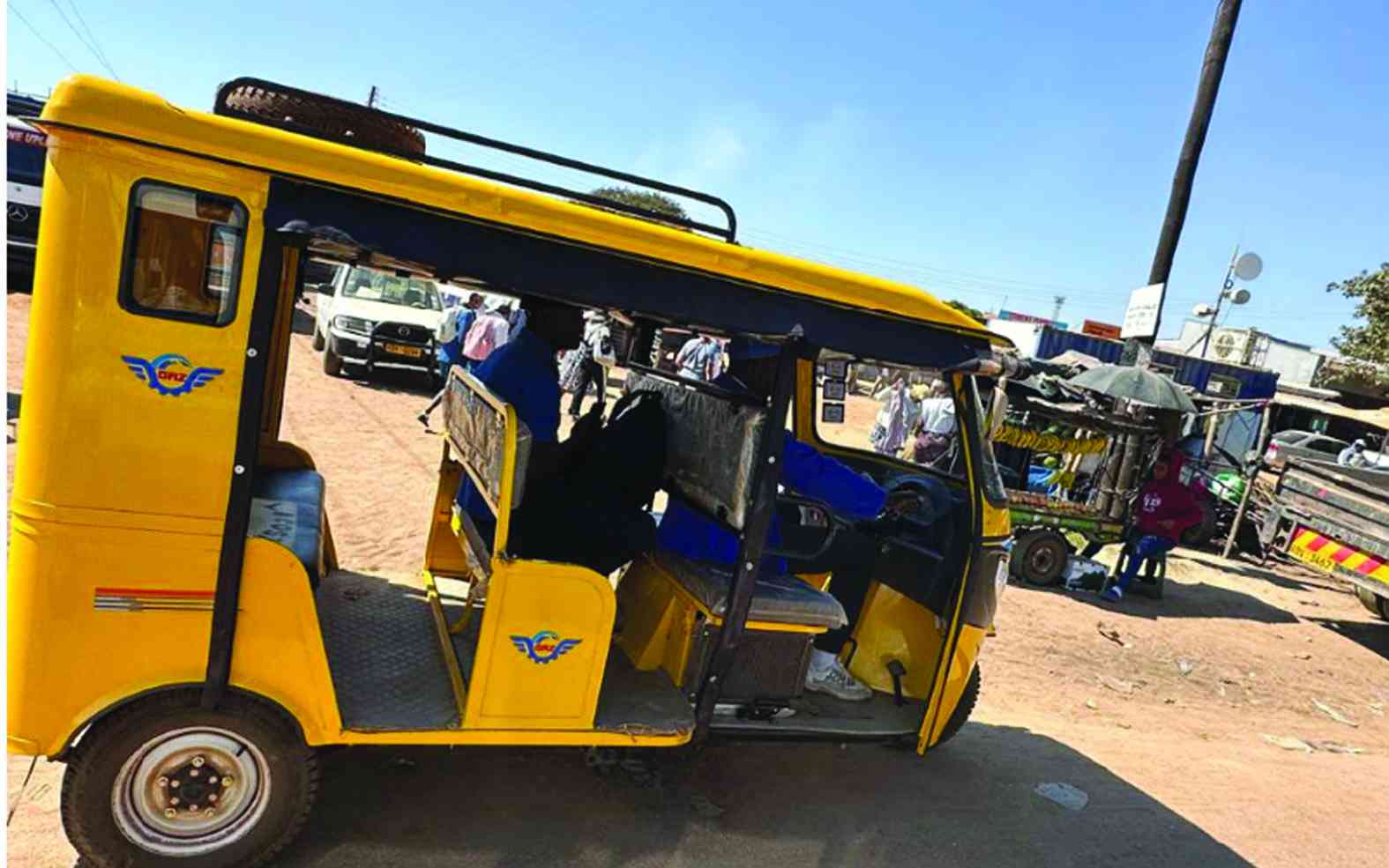 Tuk-tuk jungle as 3-wheeled scooters take over streets