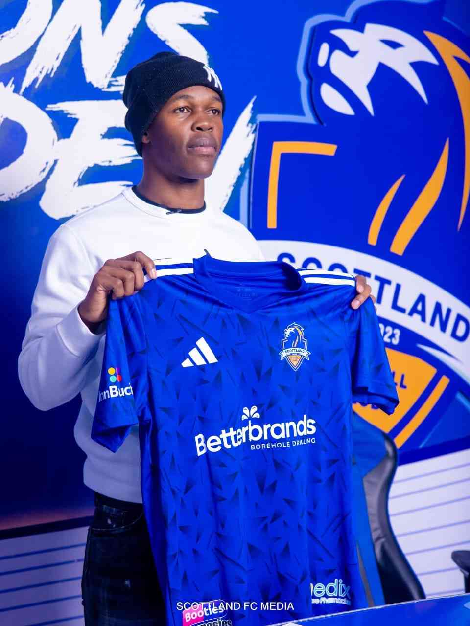 Mapeza sings praises for in-form Knowledge Musona 