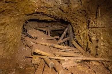 Four miners die, one still trapped after Chinhoyi mine shaft collapse