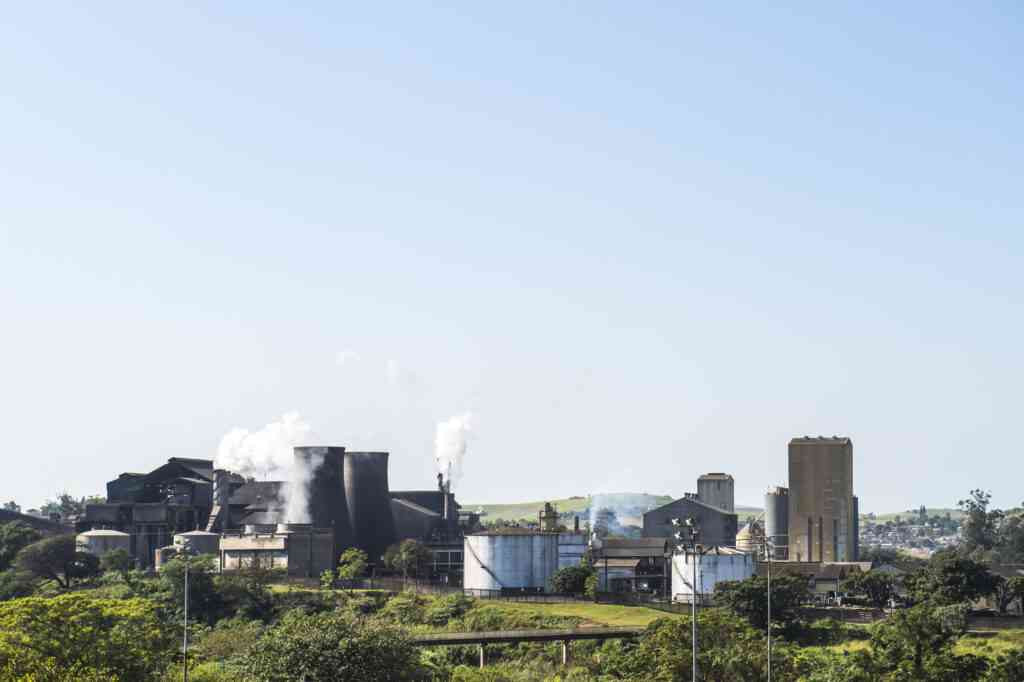 Triangle contractor dies after refinery accident