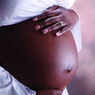 563 die while giving birth