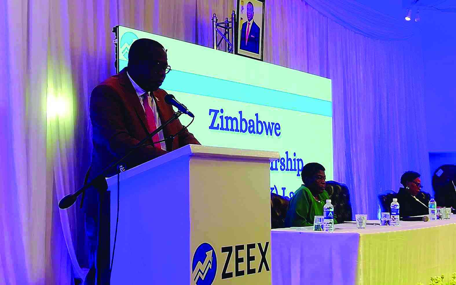 ZEEX invoice discounting: Turning sales into working capital
