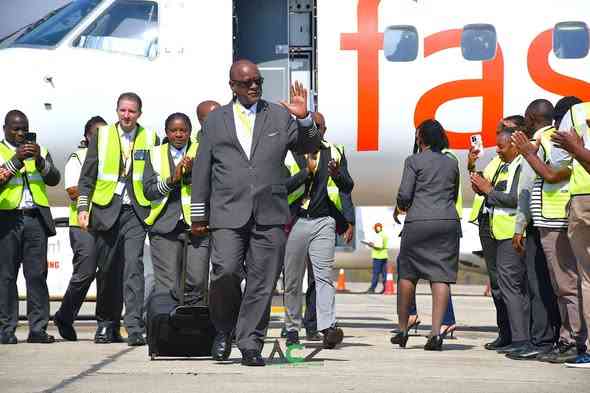 Fastjet pilot Chikosi retires after 43 years in the sky