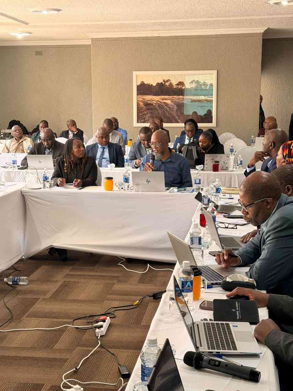 Zimbabwe, South Africa discuss third Beitbridge bridge at Victoria Falls transport talks