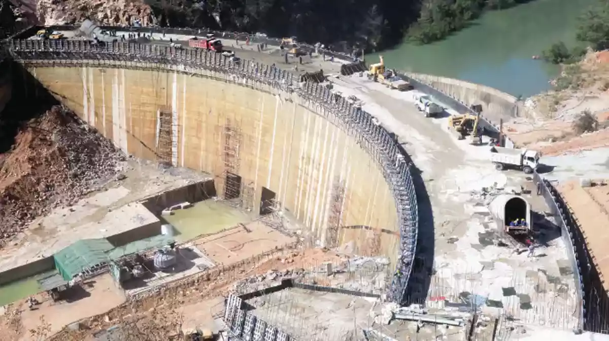 Gwayi-Shangani Dam to hold water by June: Govt 