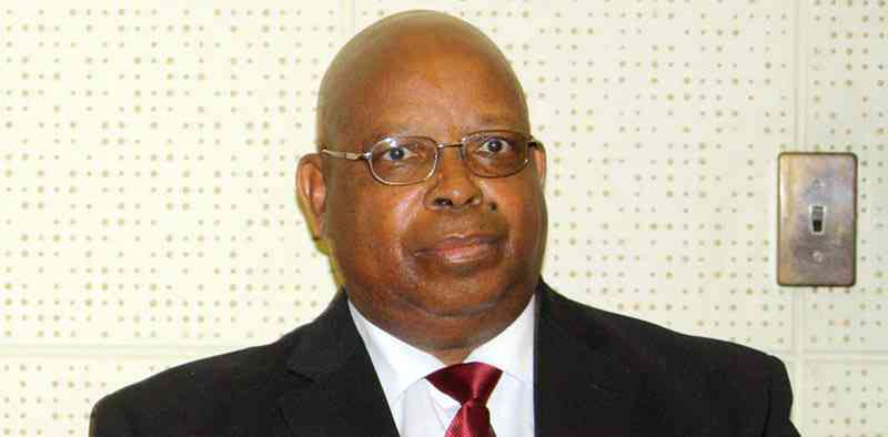 Mudenda flexes muscles