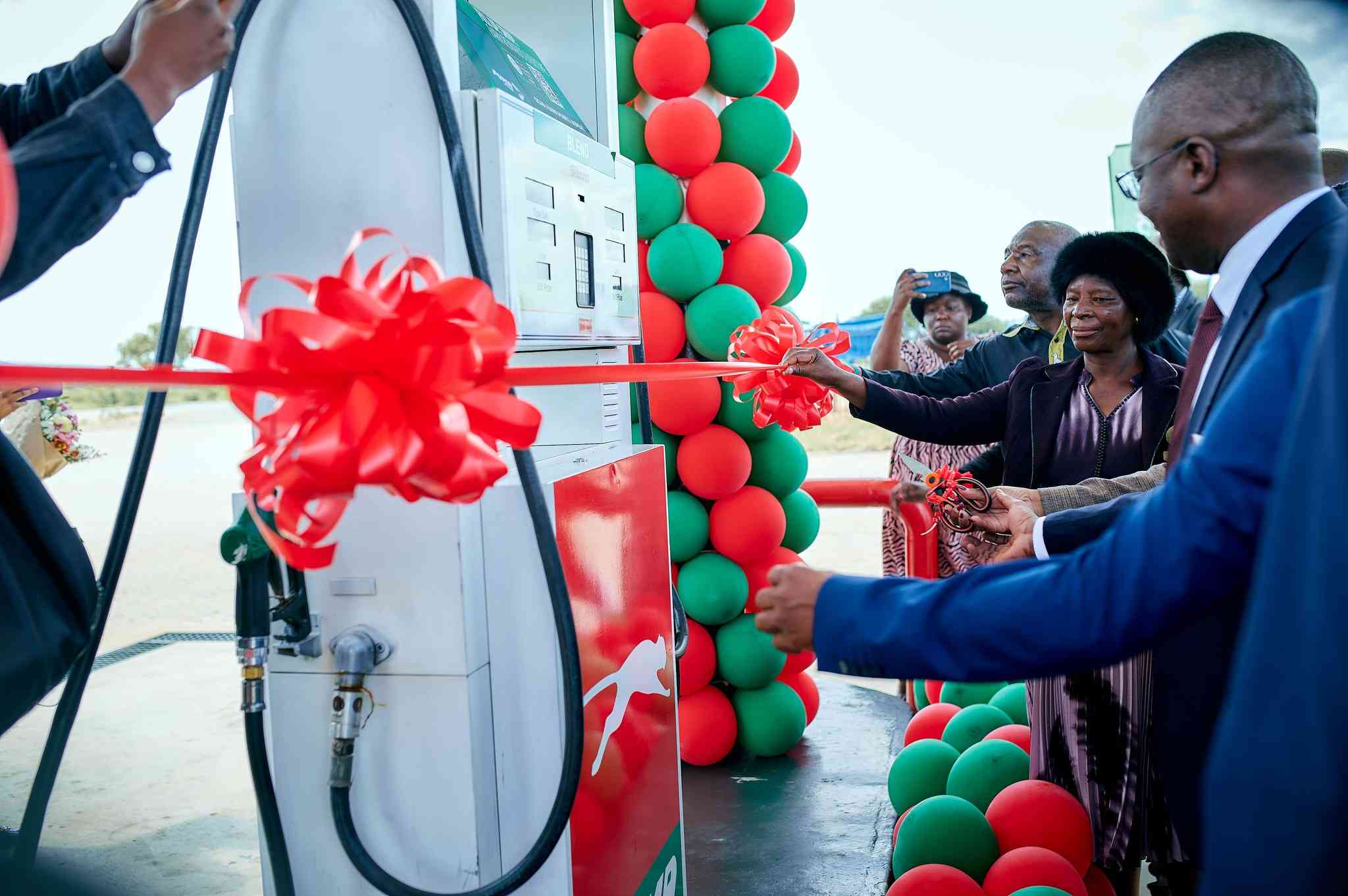 Puma opens Mhandamabwe  rural fuel retail station