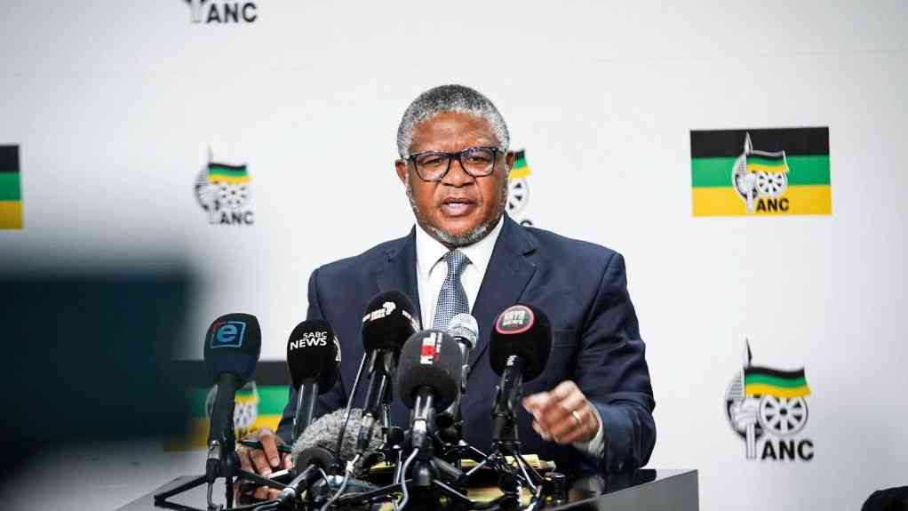 ANC rebukes vigilante groups over threats on migrants