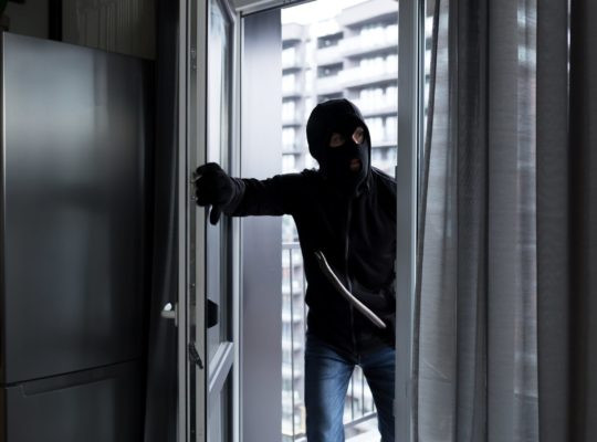 Duo acquitted in armed robbery, assault case