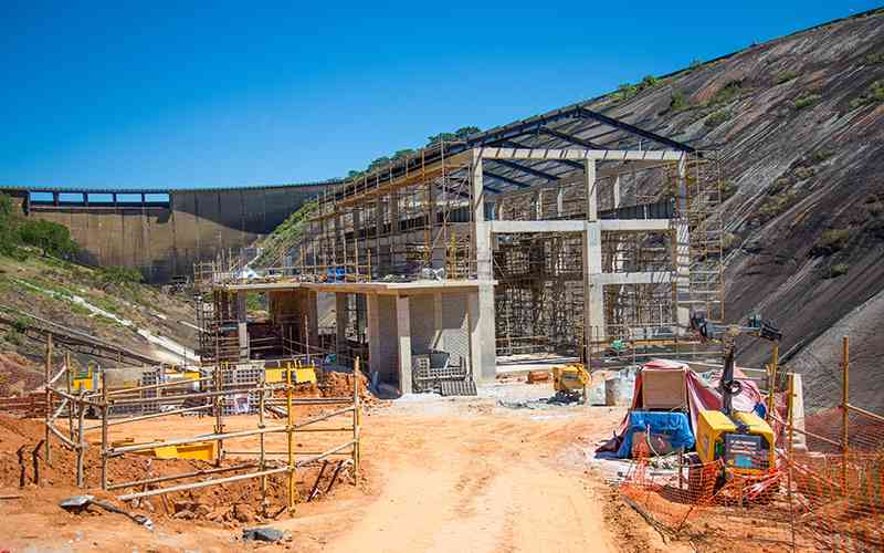 Great Zimbabwe hydro plant feeds into national grid