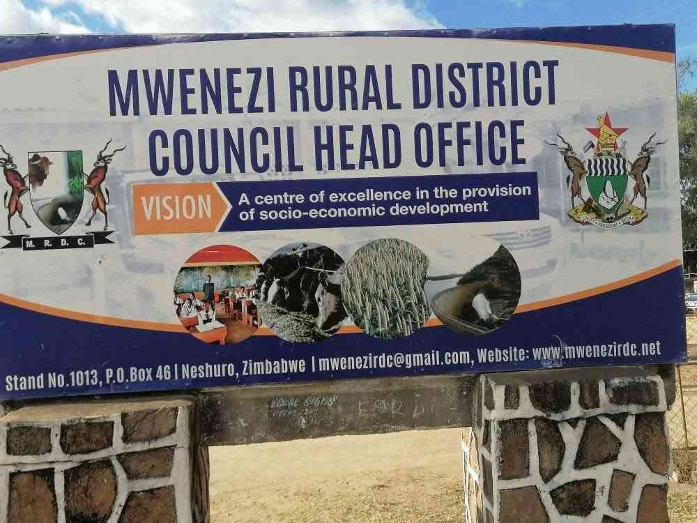 Mwenezi RDC orders demolition of Illegal SME Structures
