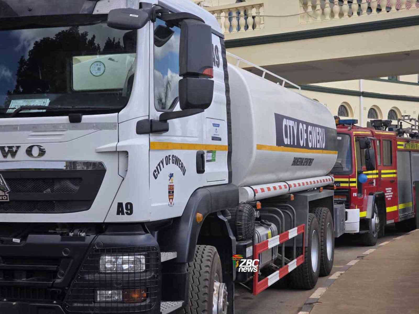 Gweru unveils US$1,5m service delivery fleet