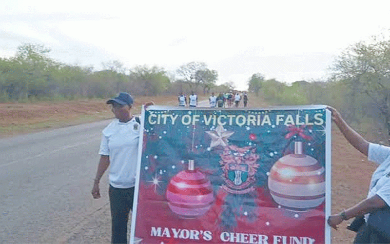 Mayor’s Cheer Fund raises US$9 000, targets more vulnerable families