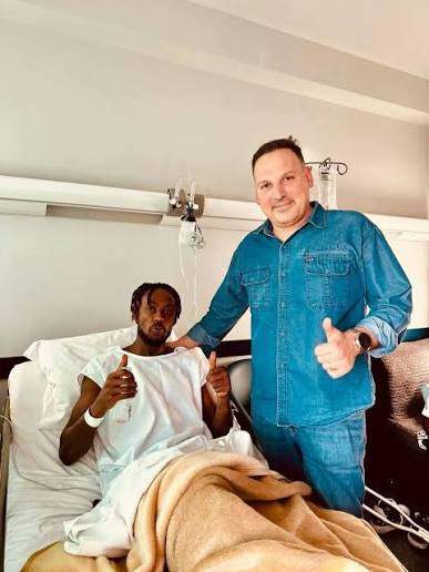 Kadewere ruled out for three weeks with injury