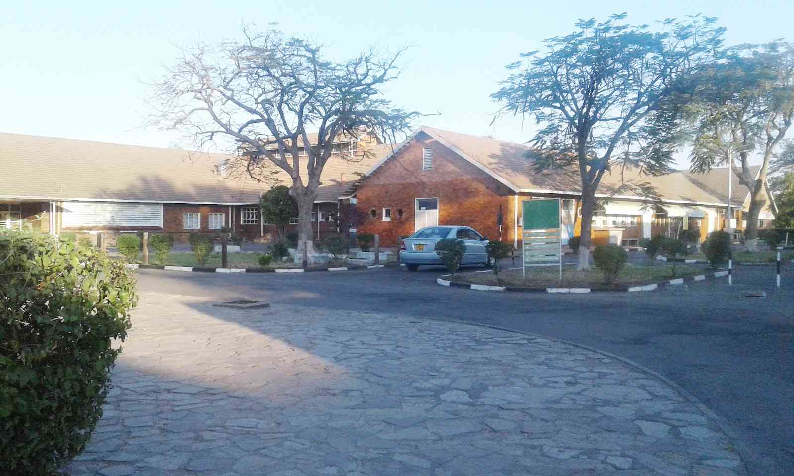 Mat North patients  flee broken hospitals