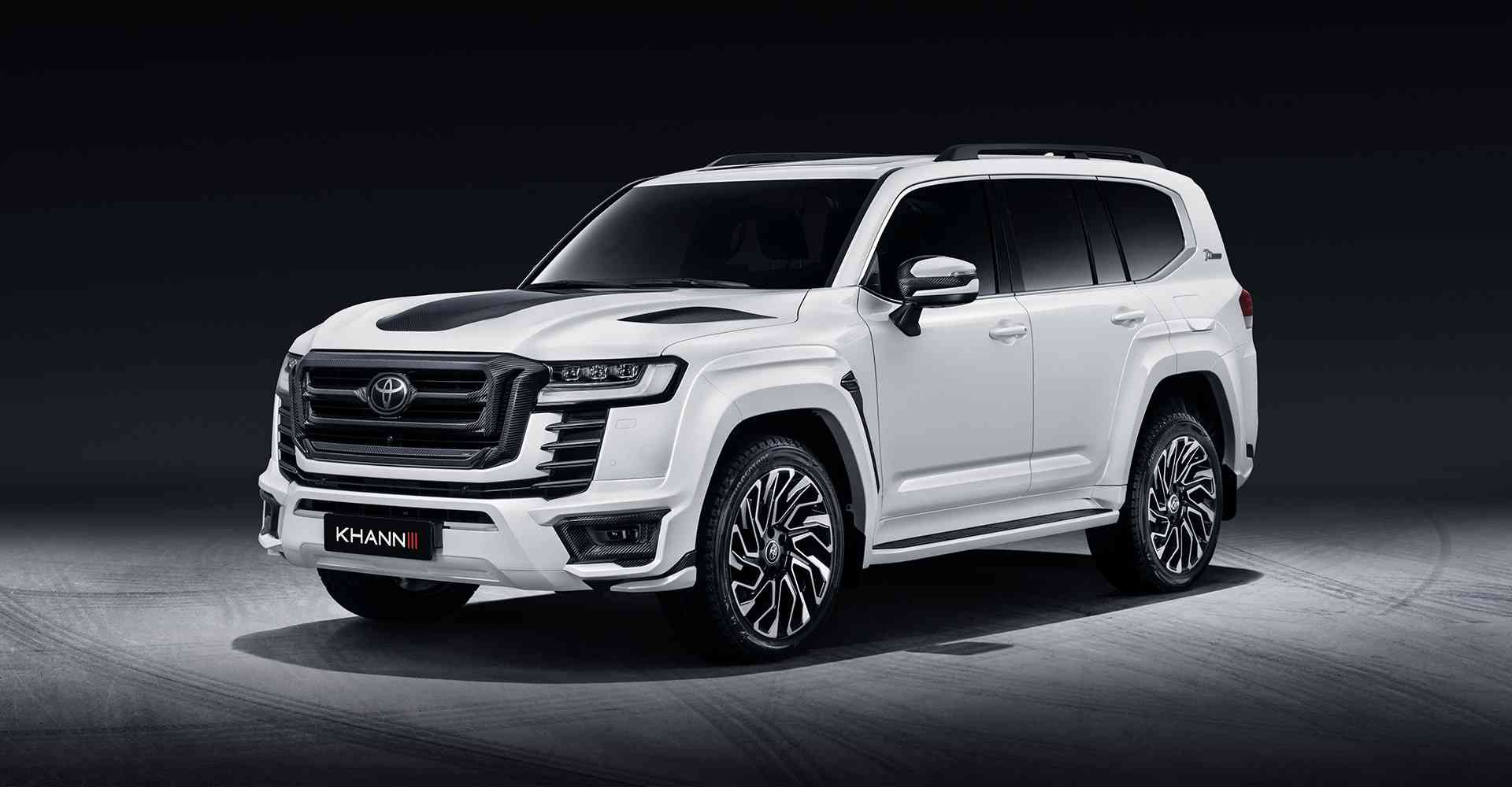 Toyota LC 300 Series: A commanding choice for executives